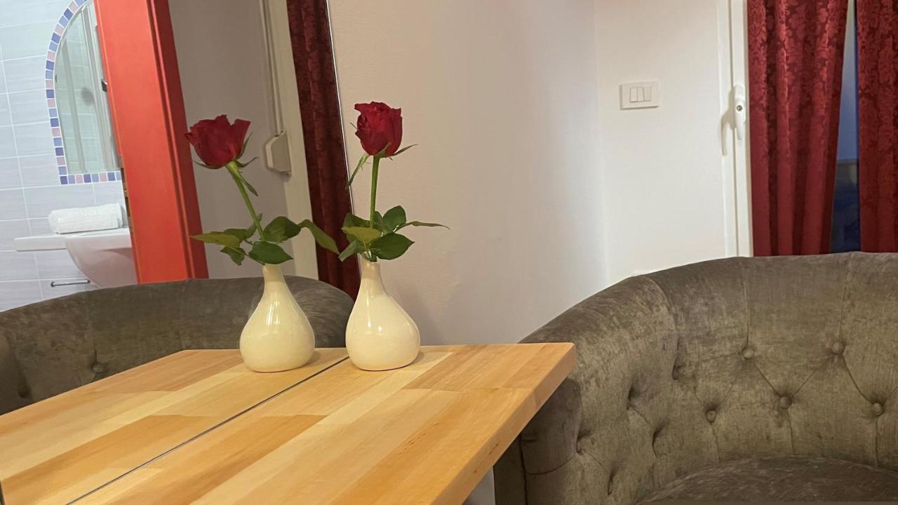 Madonca Rooms & Restaurant Nova Gorica Exterior photo