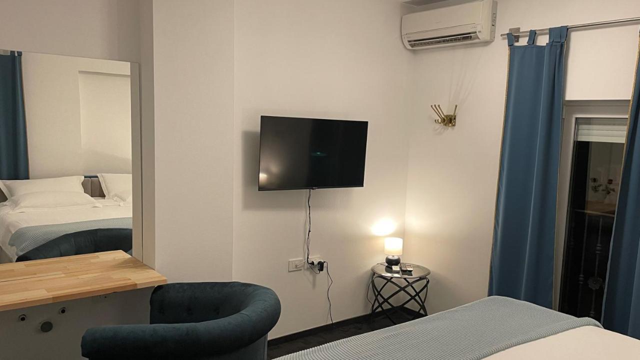 Madonca Rooms & Restaurant Nova Gorica Exterior photo